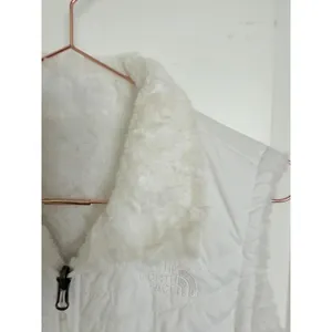 The North‎ Face Puffer Vest Womens M Mossbud Reversible White Insulated Fleece thumbnail 8