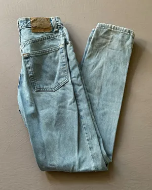Vintage 90s Gap Slim Fit Jeans thumbnail 1