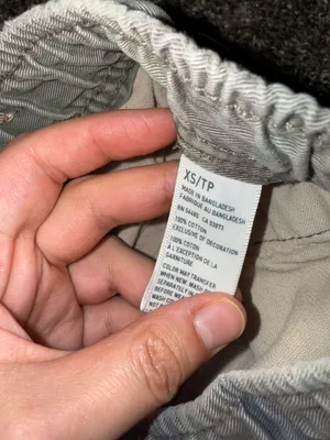 American Eagle Camo Cargo Pants Size XS thumbnail 2