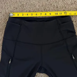 Lululemon Black Leggings with White Accents size 8 thumbnail 4