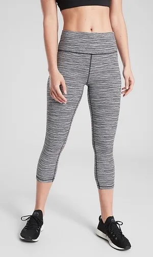 Athleta Ultimate Linear Lines Capri Leggings Size Small thumbnail 1