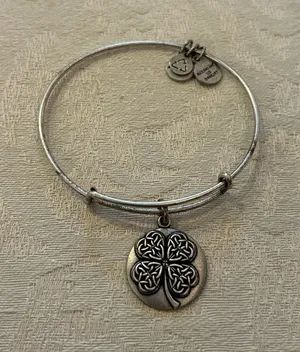 ‼️Alex and Ani Four Leaf Clover Charm Bangle‼️ thumbnail 1