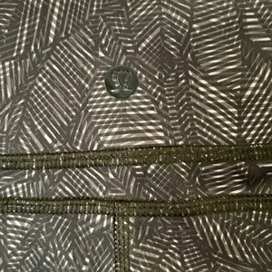 LULULEMON Cool To Street Crop Olive Green Palm thumbnail 10
