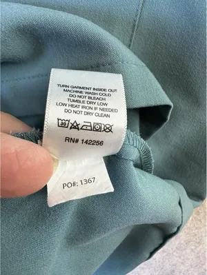 FIGS Technical Collection Teal Scrub Top FM1500 3-Pocket Mens Medium Fading thumbnail 5