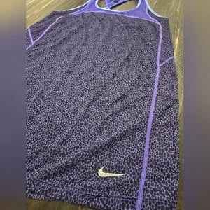Nike Dri-FIT Purple Animal Print Tank Top Women’s Size Medium Athletic thumbnail 3
