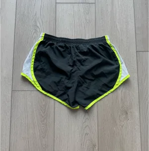 Nike Dri-Fit Women’s Shorts Athletic Medium Grey thumbnail 2