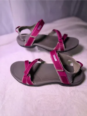 Teva Women’s Raspberry Pink Adjustable Strap Sandals thumbnail 2