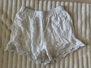 Abercrombie & Fitch White Eyelet Cotton Sleep Shorts thumbnail 1