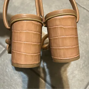 Dolce Vita Myla Block Heel Strappy Sandals Women’s Shoe Size 10 thumbnail 7