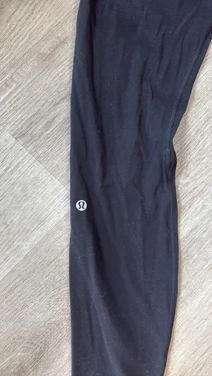 Black Lululemon leggings thumbnail 3