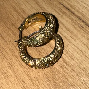 Monet Vintage Estate Gold Textured Pave Rhinestone Demi Hoop‎ Pierced Earrings thumbnail 2
