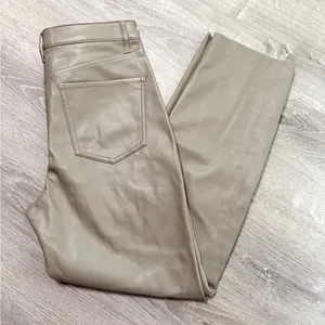 •EXPRESS• SUPER HIGH RISE MODERN STRAIGHT LEATHER PANTS thumbnail 1