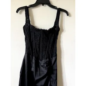 Oh Polly Taliah Lace Soft-Scoop Corset Satin Midaxi Midi Dress in Black Size 2 thumbnail 9