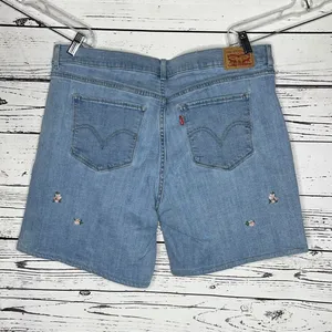 Levi’s Size 33/16 Blue Denim - Floral Embroidered Classic Jean Shorts thumbnail 2