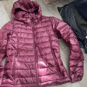 Aritzia TNA Purple Down Packable‎ Botanie Puffer Jacket XS thumbnail 3