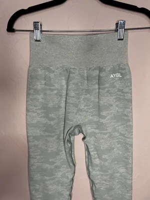 Aybl‎ Camo Sage Green Seamless High Rise Scrunch Booty Leggings thumbnail 4