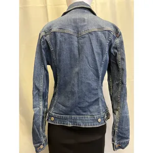 Levi's Women's Blue Denim/Jean Jacket Size M SKU 5629 thumbnail 3