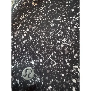 Lululemon Circuit Breaker Skirt Skort Black/White Splatter Size 8 Pleated Back thumbnail 3