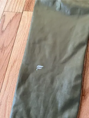 Fabletics Coated Leggings Medium Olive Green Motion 365 Faux Leather Gym Pilates thumbnail 6