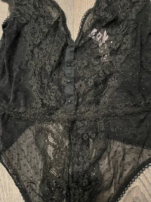 Victoria’s Secret M Black Lace lingerie bodysuit thumbnail 2
