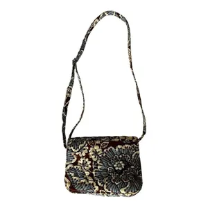 Vera Bradley Burgundy Floral Quilted‎ Cotton Crossbody Messenger Bag Handbag thumbnail 3