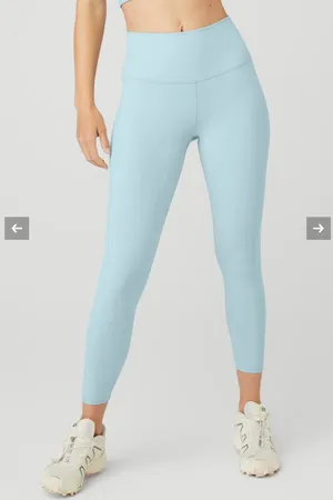 Alo Yoga Leggings thumbnail 1