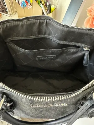 Michael Kors Purse thumbnail 5