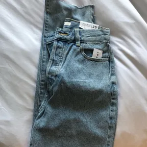 NWT PacSun High Waisted Straight Leg Jeans thumbnail 8