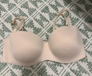 PINK Victoria's Secret Bra thumbnail 1