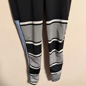Stella McCartney by ADIDAS Black STU Panelled Zipper Ankle Legging- Size XS thumbnail 7
