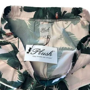 Revolve Plush Women’s Size‎ S Pink Jungle Print Satin Pajama Set Tropical Shorts thumbnail 4