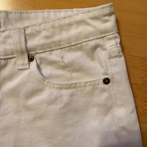White Denim Distressed Shorts thumbnail 3