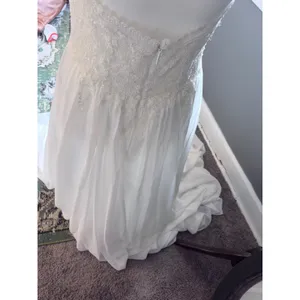 JJs House White Lace Halter Wedding Dress thumbnail 6