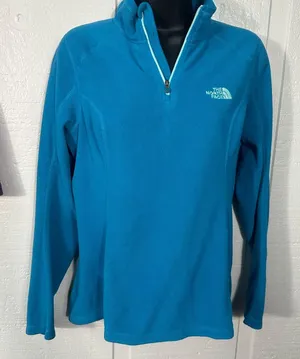 The North Face 1/4 Zip Daria Athletic Pullover See Measurements EUC thumbnail 1