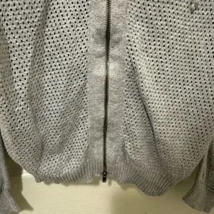 EILEEN FISHER Light Gray Jacket with hood. thumbnail 7
