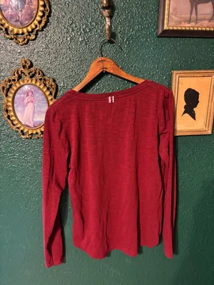 Nike Women’s Arkansas Razorbacks Red Athletic Long Sleeve Sz Medium thumbnail 3