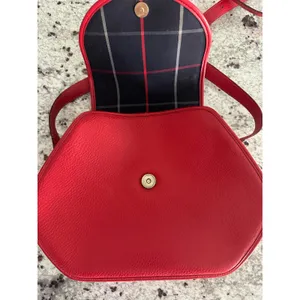 Vintage Burberrys Red Leather Shoulder Bag Crossbody Embossed Logo Crest Rare thumbnail 11