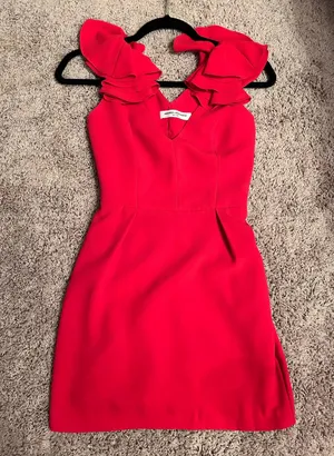 Dress thumbnail 3