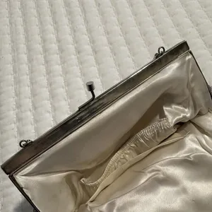 Women’s Beaded Bead Sequin Hand Bag Evening Purse Silver Tone - Needs TLC thumbnail 13