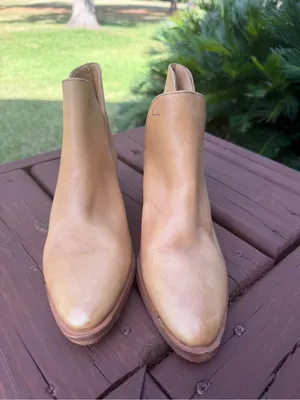 Free People Charm Double V Tan Leather Ankle Boots Size 6 Retail $148 thumbnail 4
