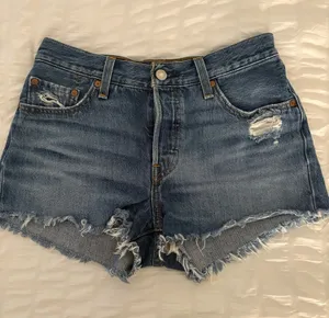 Levi’s 501 Shorts thumbnail 1