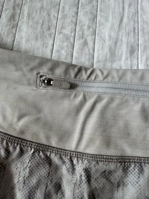 Lululemon Shorts thumbnail 3