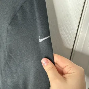NIKE NWT Woman’s Black Golf Quarter‎ Zip Custom Embroidered Size Large thumbnail 7