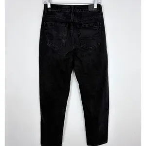 American Eagle Mom Straight Jean Washed Black Denim High Rise Size 2 Regular thumbnail 7