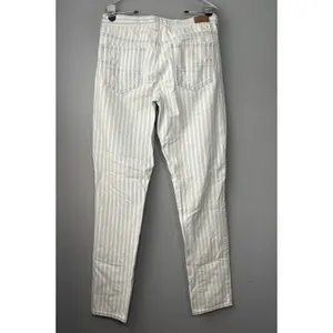 American Eagle Outfitters Tomgirl Jeans Size 6 X Long Blue White Striped Denim thumbnail 5