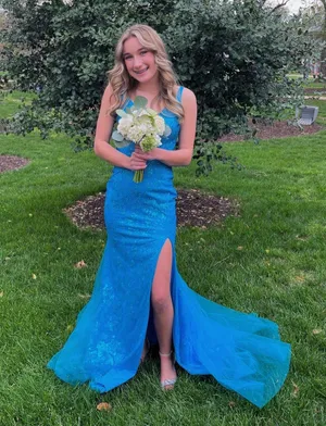 Prom Dress Blue Size 2 thumbnail 1
