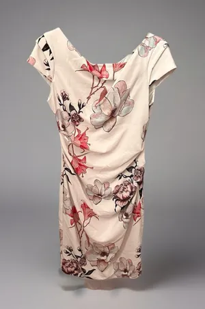 White House‎ Black Market White Lily Floral Print Cap Sleeve Dress Women’s Sz 6 thumbnail 1