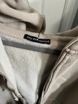 Brandy Melville Sweatshirt thumbnail 3