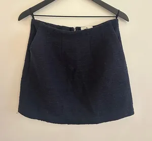Aritzia Babaton Knit Mini-Skirt  thumbnail 1