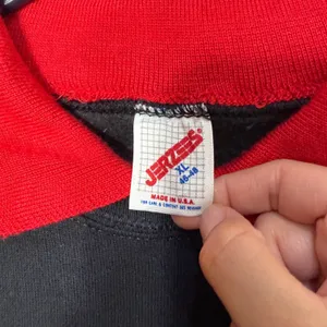 Vintage 1991 Jerzees Cardinal Bird Sweatshirt XL Black Red Collar Made in USA thumbnail 4